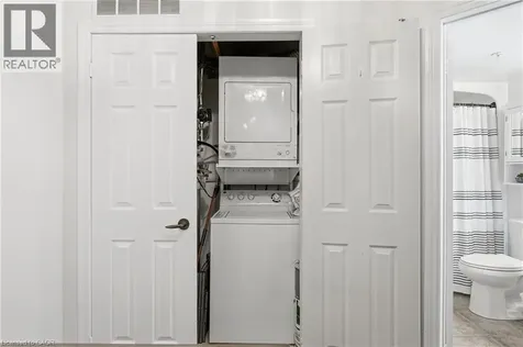 4015 Kilmer Drive Burlington ON L7M 4M4