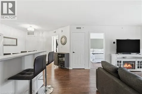 4015 Kilmer Drive Burlington ON L7M 4M4