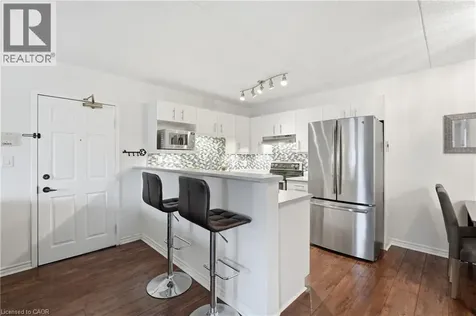 4015 Kilmer Drive Burlington ON L7M 4M4