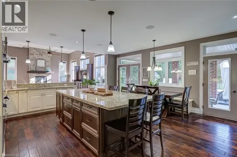 814 Binkley Road Ancaster ON L9H 5E3