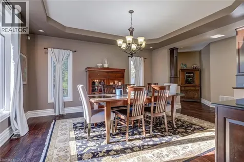 814 Binkley Road Ancaster ON L9H 5E3