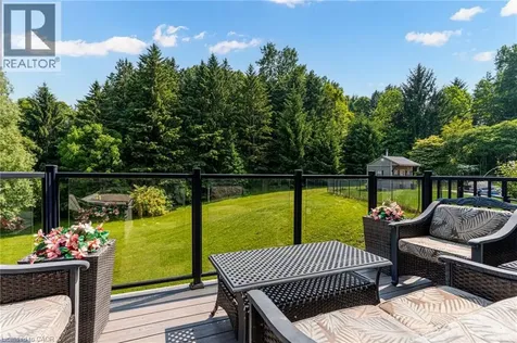 814 Binkley Road Ancaster ON L9H 5E3