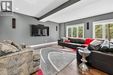 24 Chestnut Drive Rockwood ON N0B 2K0