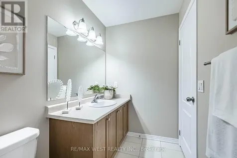 9 Melbrit Lane Caledon ON L7C 4C9