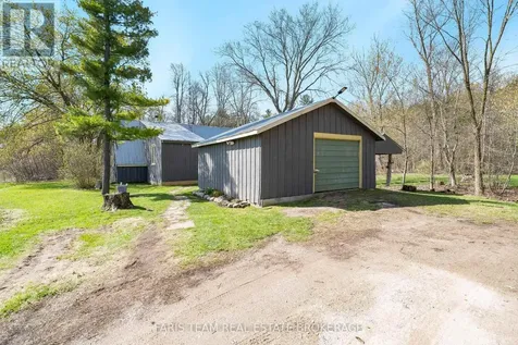 7237 6/7 Sideroad Nottawasaga Clearview ON L0M 1G0