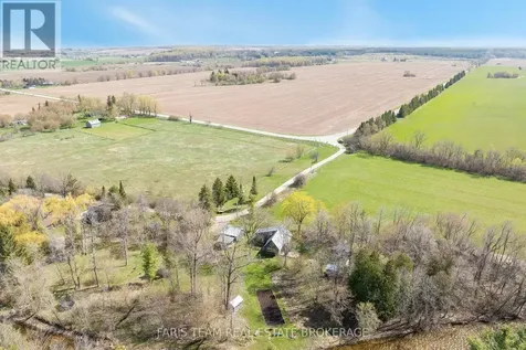 7237 6/7 Sideroad Nottawasaga Clearview ON L0M 1G0