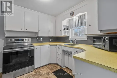 439 Green Street Saugeen Shores ON N0H 2C0