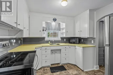 439 Green Street Saugeen Shores ON N0H 2C0