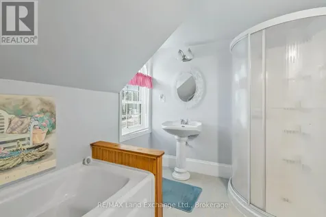 439 Green Street Saugeen Shores ON N0H 2C0