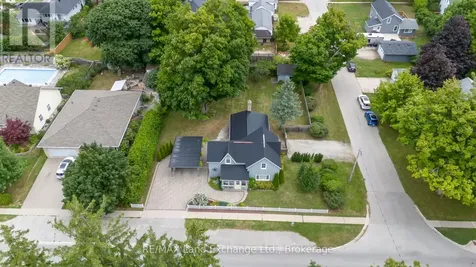 439 Green Street Saugeen Shores ON N0H 2C0