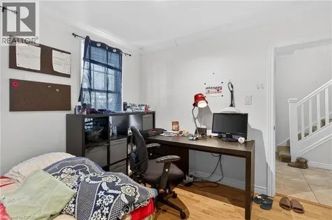 91 Royal Avenue Hamilton ON L8S 2C6