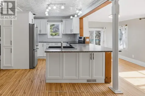 718 Jones Falls Road Rideau Lakes ON K0G 1E0