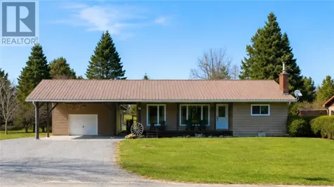 19 Park Street Gore Bay ON P0P 1H0