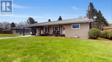 19 Park Street Gore Bay ON P0P 1H0
