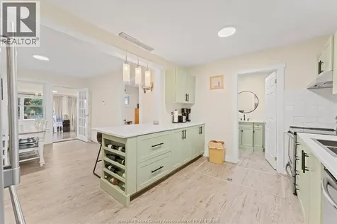 84 Mill Kingsville ON N9Y 1W2
