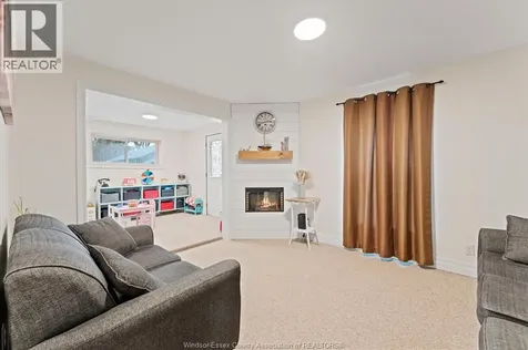 84 Mill Kingsville ON N9Y 1W2