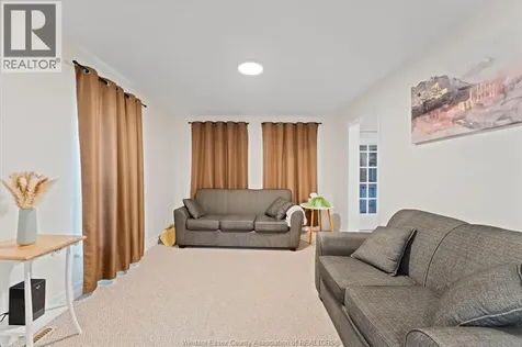84 Mill Kingsville ON N9Y 1W2