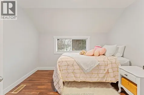 84 Mill Kingsville ON N9Y 1W2