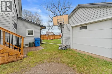 84 Mill Kingsville ON N9Y 1W2
