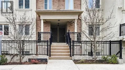 19 Coneflower Crescent North York ON M2R 0A5