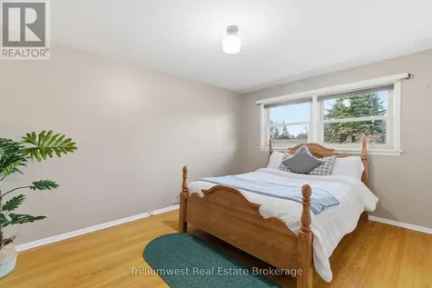 135 Burbank Road Kitchener ON N2B 1E3