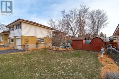 135 Burbank Road Kitchener ON N2B 1E3