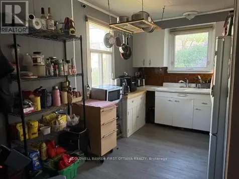 185 Compton Avenue Ottawa ON K2B 5A6