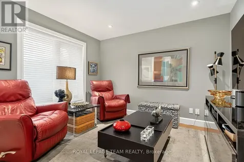 55 Whitemarl Drive Ottawa ON K1L 8J9