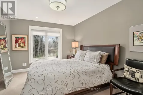 55 Whitemarl Drive Ottawa ON K1L 8J9