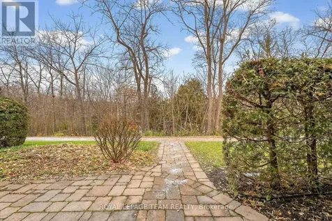 55 Whitemarl Drive Ottawa ON K1L 8J9