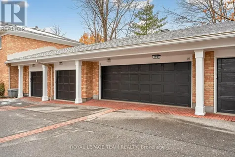 55 Whitemarl Drive Ottawa ON K1L 8J9