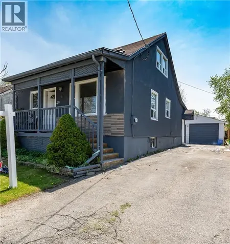 40 Bartlett Street St. Catharines ON L2M 5L1