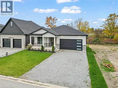149 Willowbrook Drive Welland ON L3C 0G2