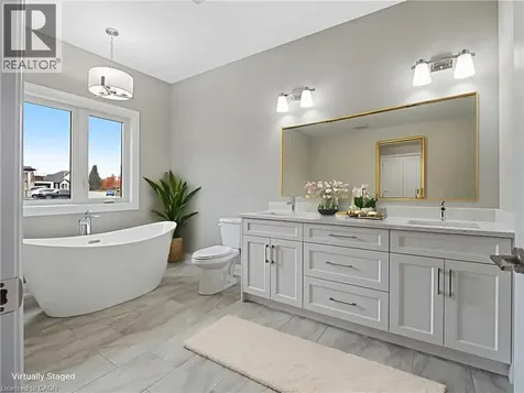 149 Willowbrook Drive Welland ON L3C 0G2