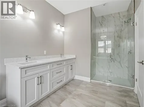 149 Willowbrook Drive Welland ON L3C 0G2