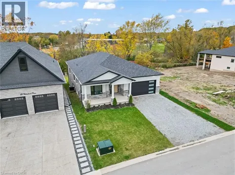 149 Willowbrook Drive Welland ON L3C 0G2