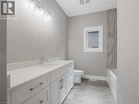149 Willowbrook Drive Welland ON L3C 0G2