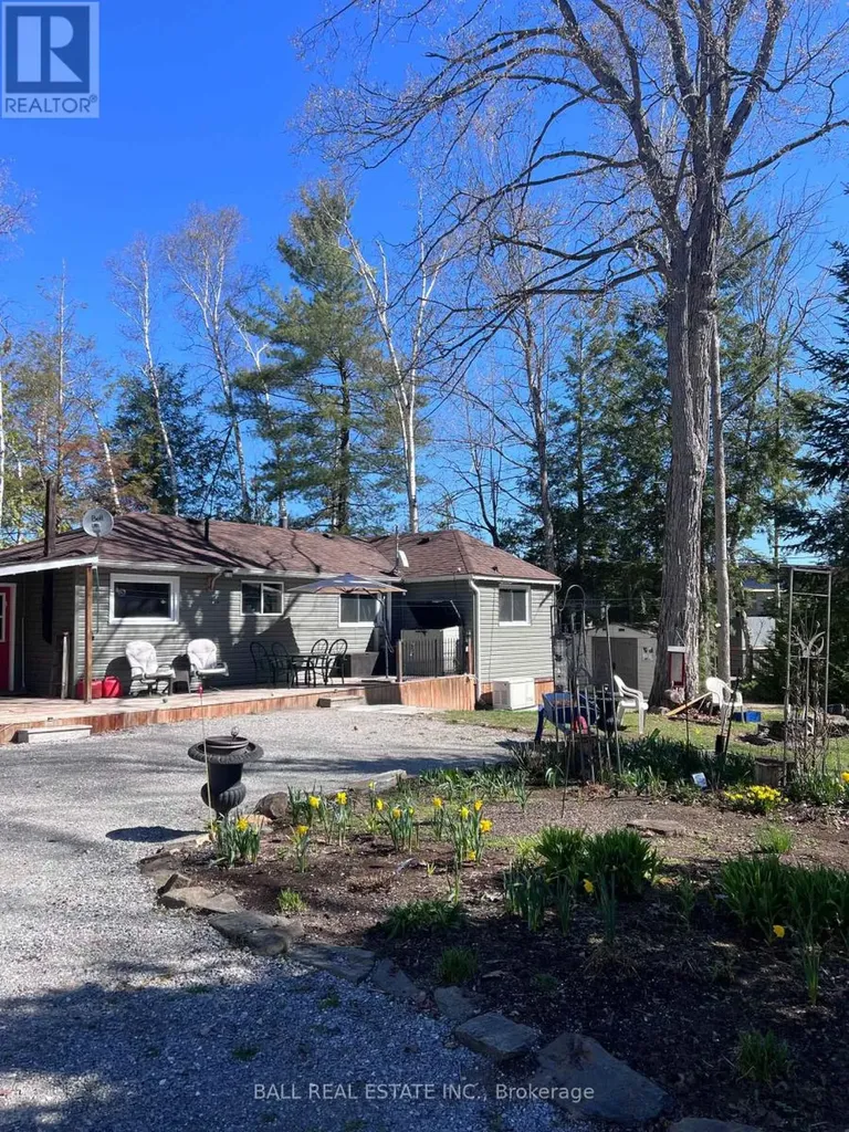 1561 Crystal Lake Road Trent Lakes ON K0M 2A0