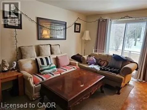 67 Milford Avenue Waterloo ON N2L 3Z7