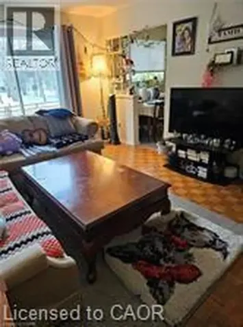 67 Milford Avenue Waterloo ON N2L 3Z7