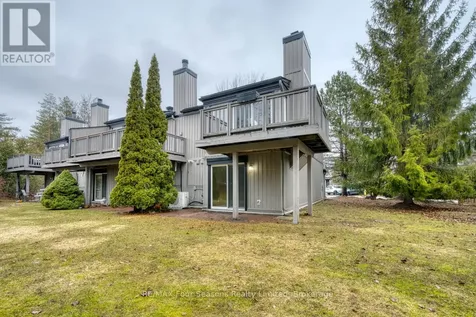 5 Harbour Street East Collingwood ON L9Y 5C5