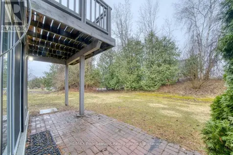 5 Harbour Street East Collingwood ON L9Y 5C5