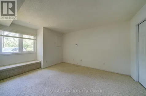 5 Harbour Street East Collingwood ON L9Y 5C5