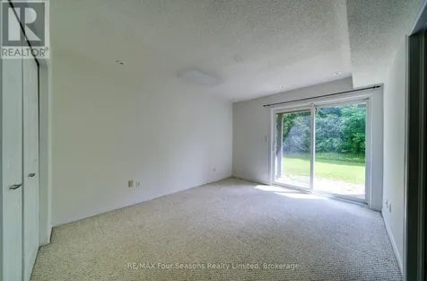 5 Harbour Street East Collingwood ON L9Y 5C5