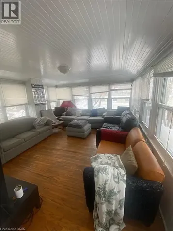9 Waterloo Avenue Guelph ON N1H 3H2