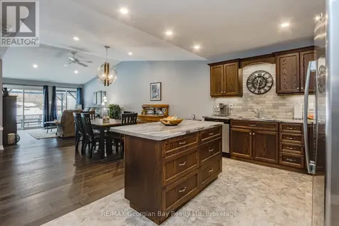 39 Chamberlain Crescent Penetanguishene ON L9M 0A6