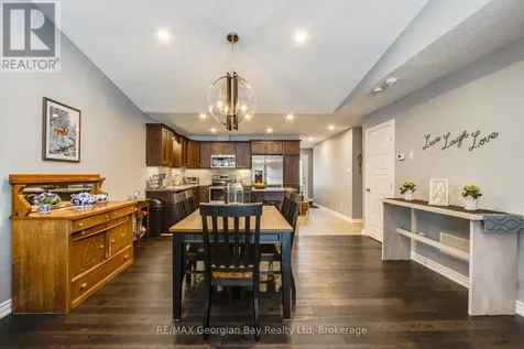 39 Chamberlain Crescent Penetanguishene ON L9M 0A6