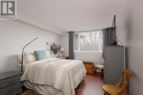 22 St Andrew Street North St. Marys ON N4X 1C5