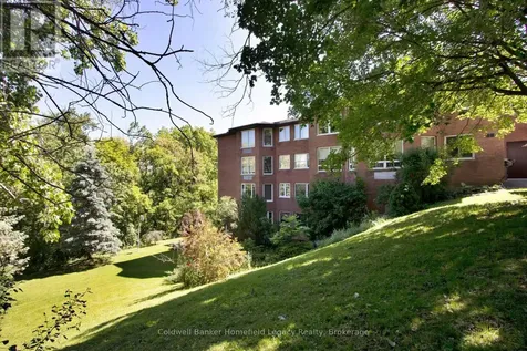 22 St Andrew Street North St. Marys ON N4X 1C5