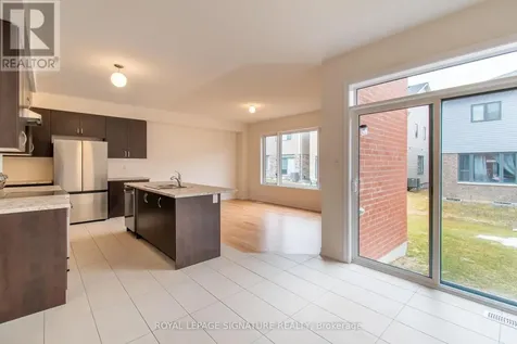 22 Prudhoe Terrace Barrie ON L9S 2Z8